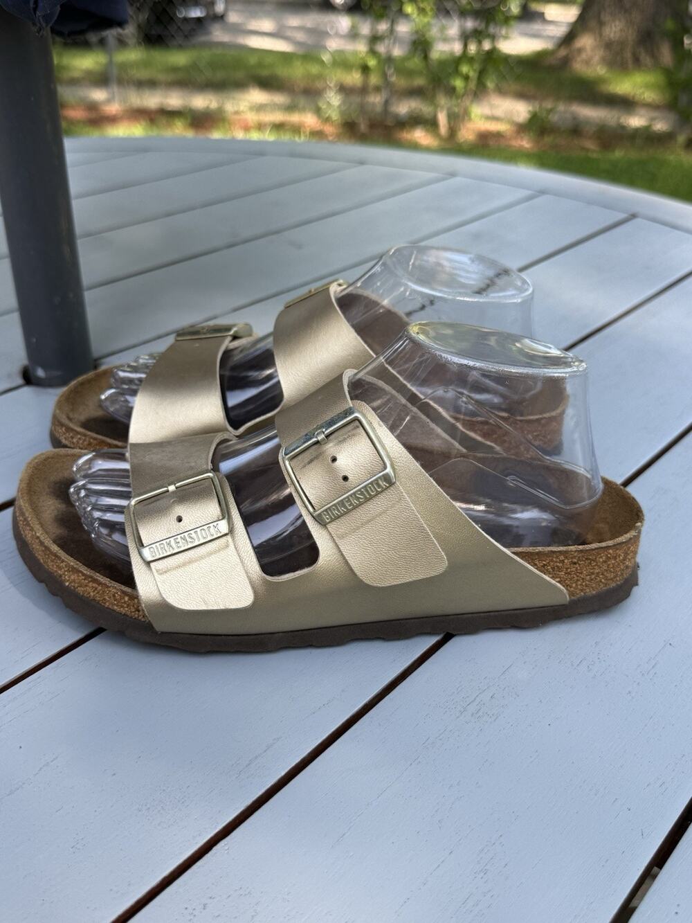 Birkenstock Arizona Women’s Size 39/8 Gold Metallic Double Strap Slide Sandals